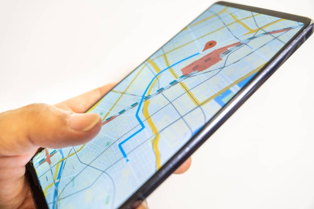 スマホに表示された地図